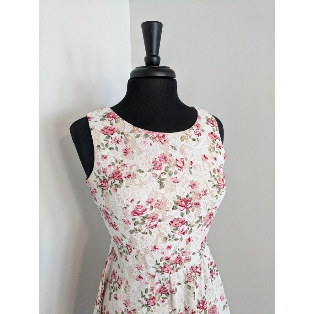 Floral Lace Dress